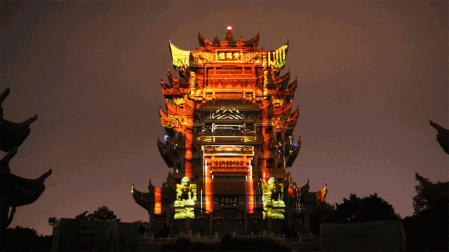 卓尔主场遗憾与申花战平言和!李铁这个换人让球迷大呼看不懂:milan米兰(图1) milan米兰